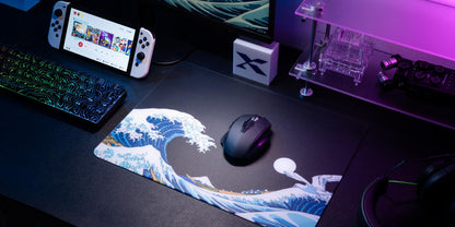XVX Kanagawa tempered glass mouse pad official image
