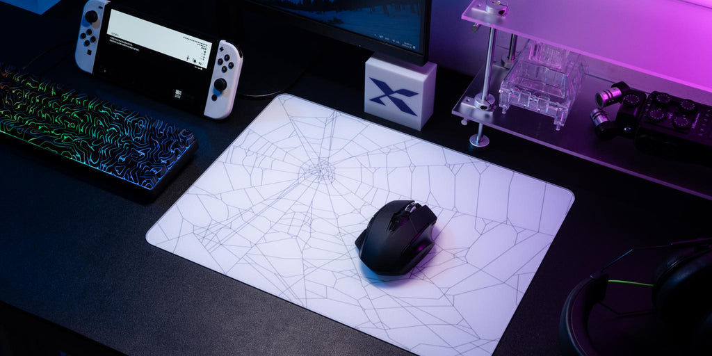 XVX Spider Web White tempered glass mouse pad official image